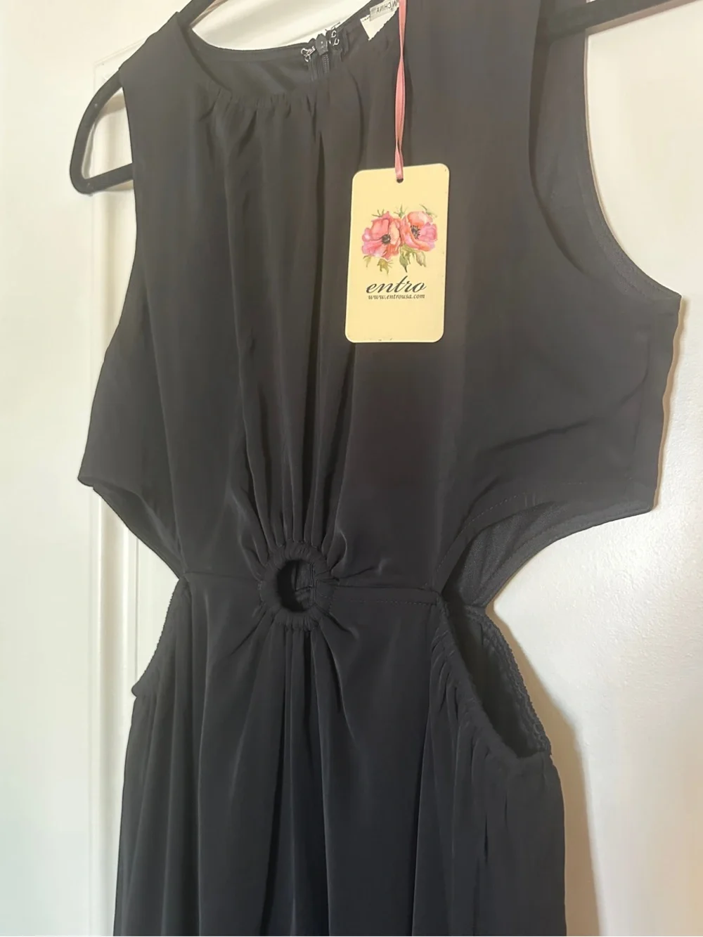 entro elegant sleeveless